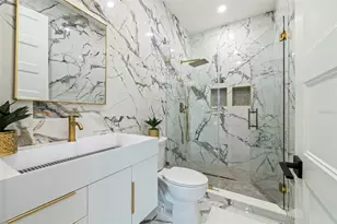 6062 Bayou Grande Blvd NE, Saint Petersburg, FL 33703 - Photo 28