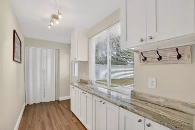 5600 32nd Avenue N, Saint Petersburg, FL 33710 - Photo 20