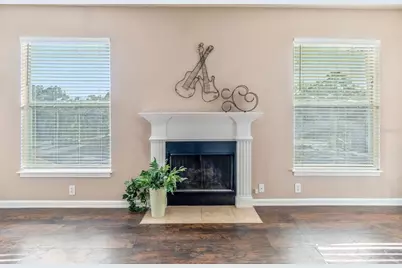 10434 Villa View Circle, Tampa, FL 33647 - Photo 8