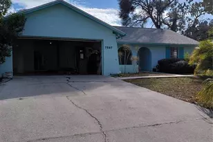 7507 S Sanibel Cir, Temple Terrace, FL 33617 - Photo 2