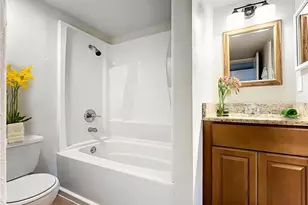 711 Russell Ln, Brandon, FL 33510 - Photo 12