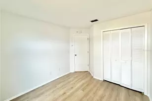 9810 Terrace Trail Ln, Temple Terrace, FL 33637 - Photo 28