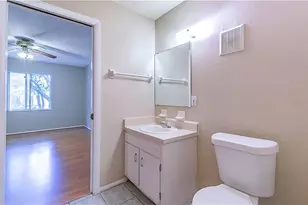 7537 Pitch Pine Circle N, Tampa, FL 33617 - Photo 24