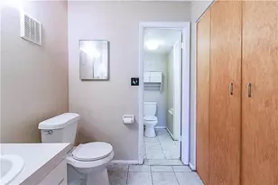 7537 Pitch Pine Circle N, Tampa, FL 33617 - Photo 28