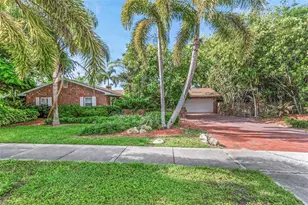 11530 66th Ave N, Seminole, FL 33772 - Photo 1