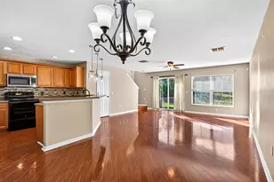 10851 Kensington Park Ave, Riverview, FL 33578 - Photo 8