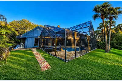 3522 Shoreline Circle, Palm Harbor, FL 34684 - Photo 12