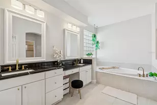 8210 Nature Cove Way, Tampa, FL 33647 - Photo 40