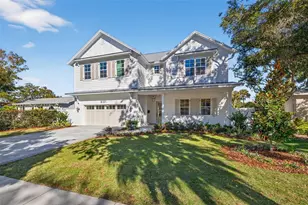 8101 Country Club Rd N, Saint Petersburg, FL 33710 - Photo 1