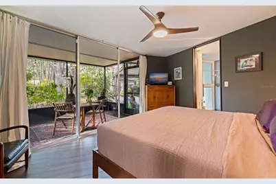 7117 Sunshine Drive S, Saint Petersburg, FL 33705 - Photo 18