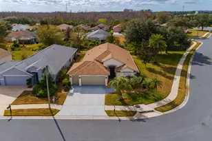20520 Homossasa Ct, Land O Lakes, FL 34637 - Photo 2