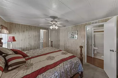 4912 Dorado Street, Zephyrhills, FL 33541 - Photo 22