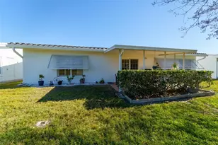 9026 37th St N, Pinellas Park, FL 33782 - Photo 42