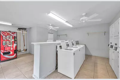 3765 41st Street S #I, Saint Petersburg, FL 33711 - Photo 32