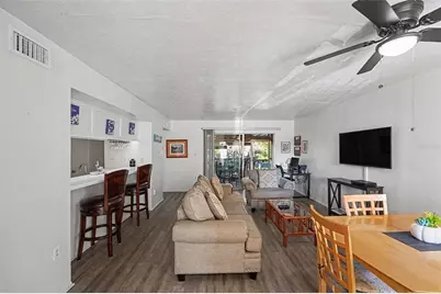 3765 41st Street S #I, Saint Petersburg, FL 33711 - Photo 2