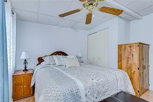 39612 Sterling Dr, Zephyrhills, FL 33542 - Photo 20