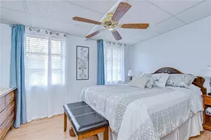 39612 Sterling Dr, Zephyrhills, FL 33542 - Photo 18