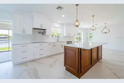 13797 Pinecrest Drive, Largo, FL 33774 - Photo 12