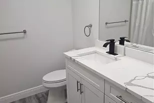 1107 Queen Anne Dr, Palm Harbor, FL 34684 - Photo 12