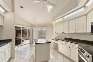 17338 Mediterranean Cir, Weeki Wachee, FL 34614 - Photo 18
