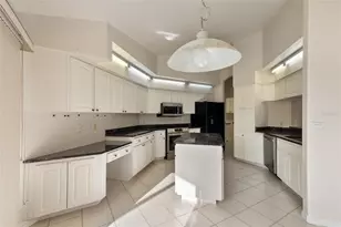 17338 Mediterranean Cir, Weeki Wachee, FL 34614 - Photo 16