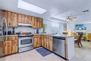 700 2nd St, Indian Rocks Beach, FL 33785 - Photo 18