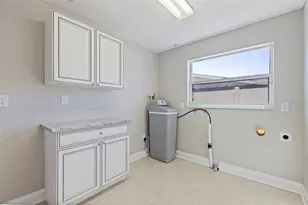 11225 4th St E, Treasure Island, FL 33706 - Photo 24