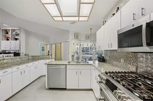 3158 Shoreline Dr, Clearwater, FL 33760 - Photo 8