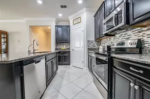 32123 Goddard Dr, Wesley Chapel, FL 33543 - Photo 18