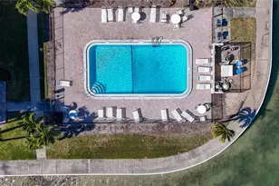 7560 Bay Island Dr S, South Pasadena, FL 33707 - Photo 40