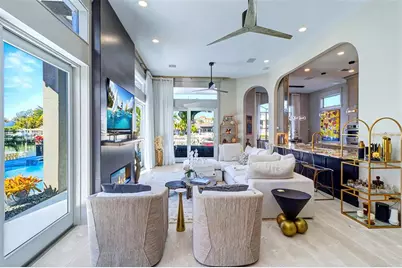 4635 Dolphin Cay Lane S, Saint Petersburg, FL 33711 - Photo 6