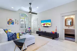 4635 Dolphin Cay Ln S, Saint Petersburg, FL 33711 - Photo 16