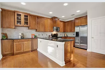 3511 Heards Ferry Drive, Tampa, FL 33618 - Photo 12