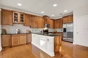 3511 Heards Ferry Dr, Tampa, FL 33618 - Photo 12