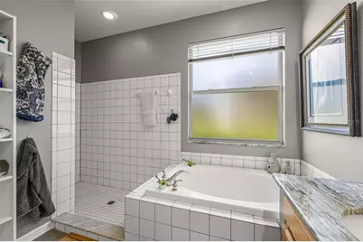 8425 Fenwick Avenue, Tampa, FL 33647 - Photo 16