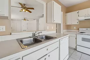 11022 Connacht Way, Tampa, FL 33610 - Photo 20