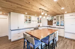 6020 Midnight Pass Rd, Sarasota, FL 34242 - Photo 12