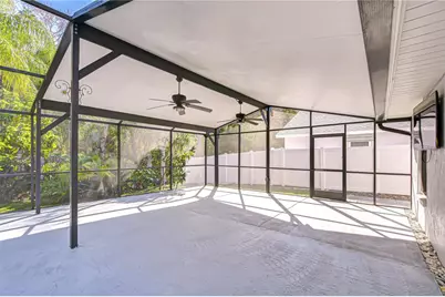 11718 Spanish Lake Drive, Tampa, FL 33635 - Photo 4