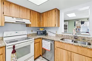 7401 121st Terrace, Largo, FL 33773 - Photo 12