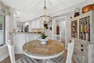 1105 Flores De Avila, Tampa, FL 33613 - Photo 14