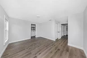1920 N Highland Ave, Clearwater, FL 33755 - Photo 10