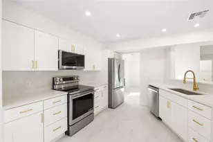 1801 Laurence Ct, Clearwater, FL 33764 - Photo 14