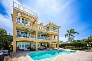 306 Harbor Dr, Indian Rocks Beach, FL 33785 - Photo 2