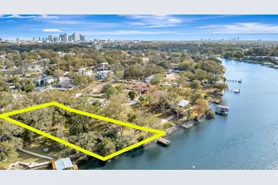 3306 N Perry Avenue, Tampa, FL 33603 - Photo 1