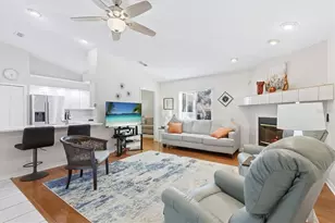 716 Woodmont Dr, Tarpon Springs, FL 34689 - Photo 14