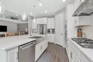 2158 Mizzen Wy, Wesley Chapel, FL 33543 - Photo 8