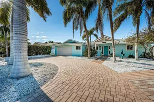 2910 Alton Dr, Saint Pete Beach, FL 33706 - Photo 4