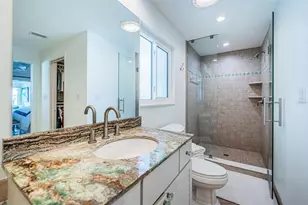 2910 Alton Dr, Saint Pete Beach, FL 33706 - Photo 42