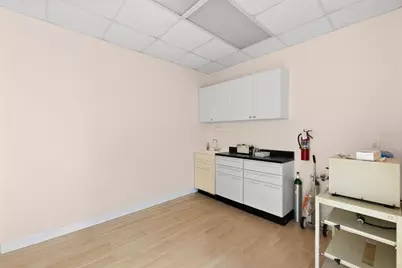 611 Druid Road E #303, Clearwater, FL 33756 - Photo 10