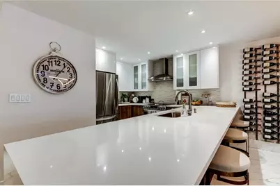 301 2nd Street N #10, Saint Petersburg, FL 33701 - Photo 14